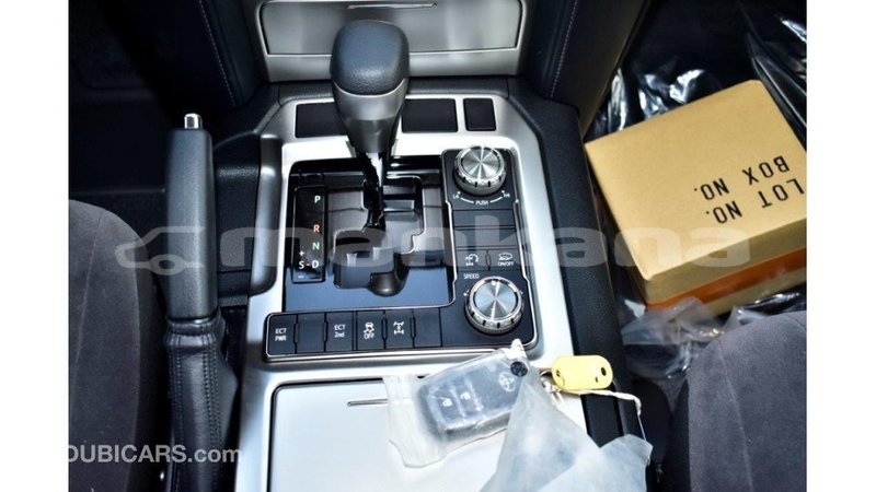 Big with watermark toyota land cruiser abhasia import dubai 1999