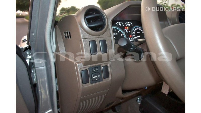 Big with watermark toyota land cruiser abhasia import dubai 2000