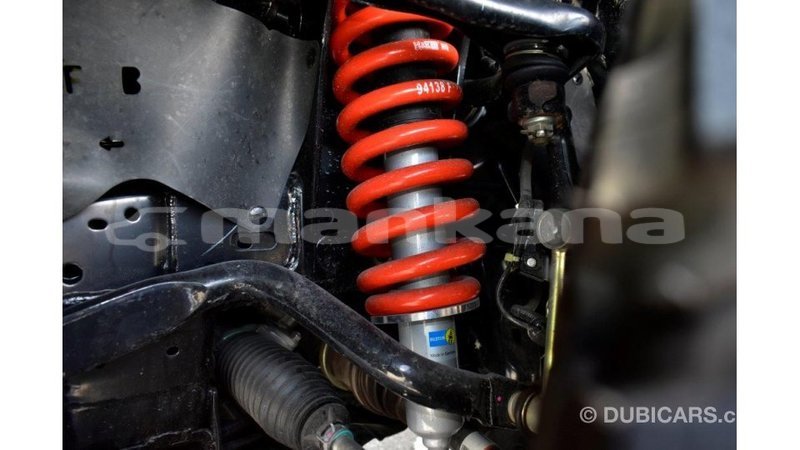 Big with watermark toyota hilux abhasia import dubai 2001