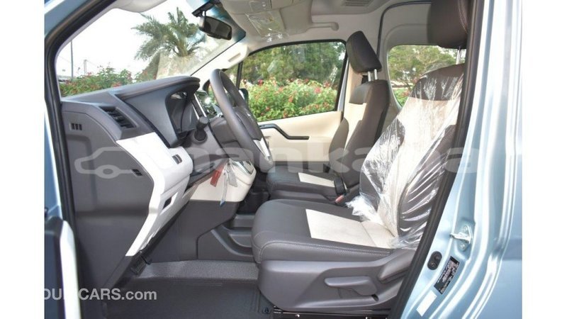 Big with watermark toyota hiace abhasia import dubai 2002