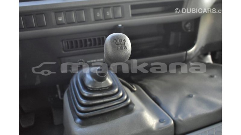 Big with watermark toyota coaster abhasia import dubai 2005