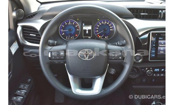 Buy Import Toyota Hilux White Car in Import - Dubai in Abhasia Buy Import Toyota Hilux White Car in Import - Dubai in Abhasia