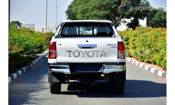 Buy Import Toyota Hilux White Car in Import - Dubai in Abhasia Buy Import Toyota Hilux White Car in Import - Dubai in Abhasia