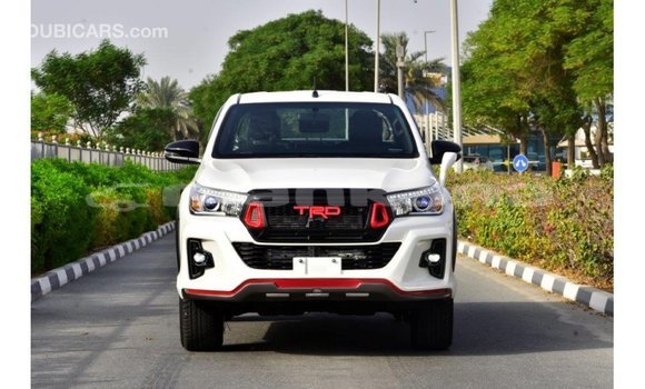 Buy Import Toyota Hilux White Car in Import - Dubai in Abhasia Buy Import Toyota Hilux White Car in Import - Dubai in Abhasia