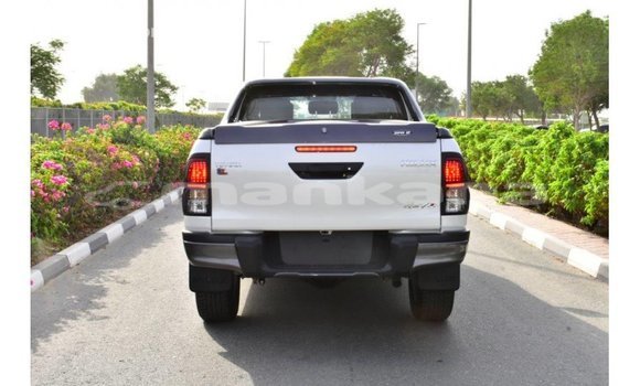 Buy Import Toyota Hilux White Car in Import - Dubai in Abhasia Buy Import Toyota Hilux White Car in Import - Dubai in Abhasia