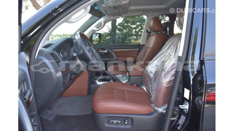 Big with watermark toyota land cruiser abhasia import dubai 2013