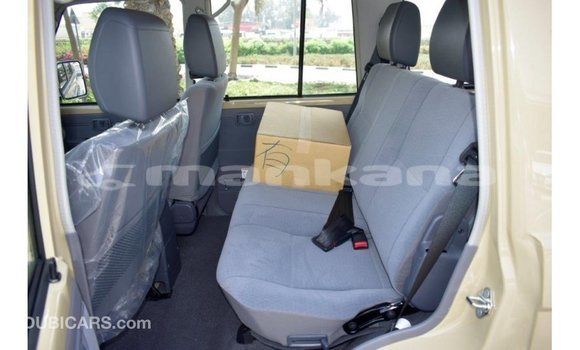 Buy Import Toyota Land Cruiser Beige Car in Import - Dubai in Abhasia Buy Import Toyota Land Cruiser Beige Car in Import - Dubai in Abhasia