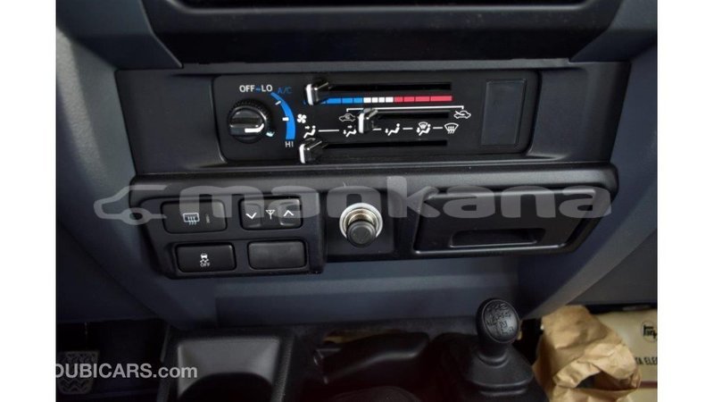 Big with watermark toyota land cruiser abhasia import dubai 2017