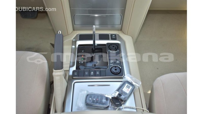 Big with watermark toyota land cruiser abhasia import dubai 2018