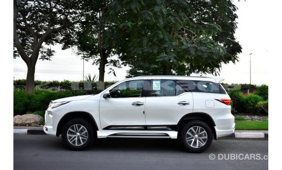 Buy Import Toyota Fortuner White Car in Import - Dubai in Abhasia Buy Import Toyota Fortuner White Car in Import - Dubai in Abhasia