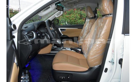 Buy Import Toyota Fortuner White Car in Import - Dubai in Abhasia Buy Import Toyota Fortuner White Car in Import - Dubai in Abhasia