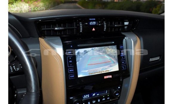 Buy Import Toyota Fortuner White Car in Import - Dubai in Abhasia Buy Import Toyota Fortuner White Car in Import - Dubai in Abhasia