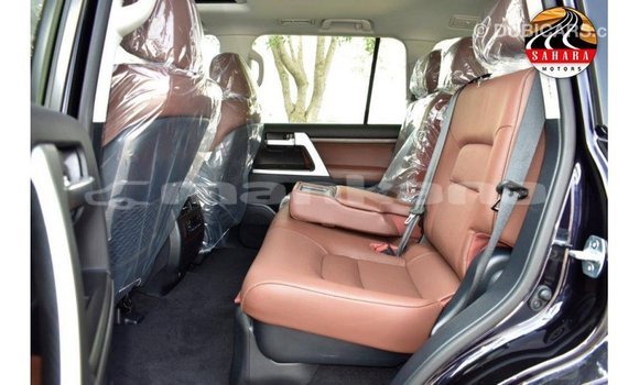 Buy Import Toyota Land Cruiser Black Car in Import - Dubai in Abhasia Buy Import Toyota Land Cruiser Black Car in Import - Dubai in Abhasia