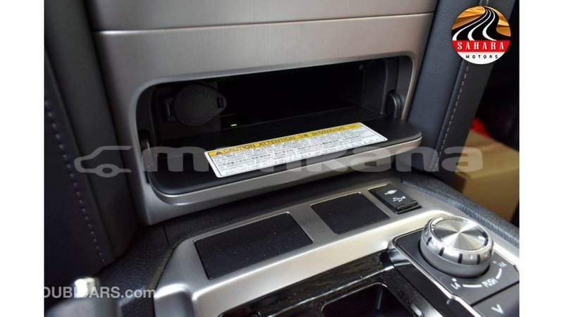 Big with watermark toyota land cruiser abhasia import dubai 2020