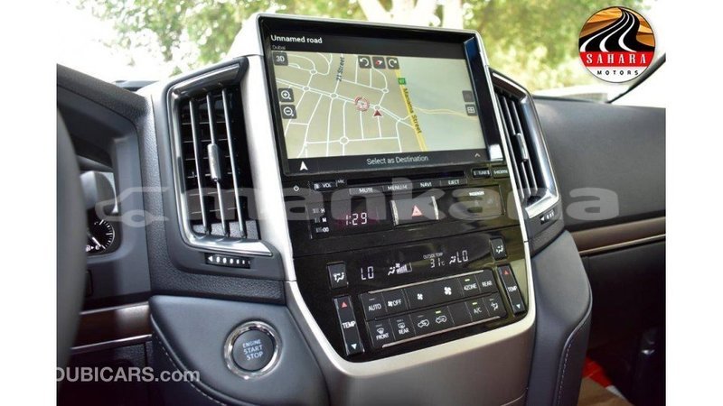 Big with watermark toyota land cruiser abhasia import dubai 2020