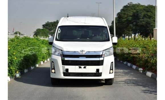 Buy Import Toyota Hiace White Car in Import - Dubai in Abhasia Buy Import Toyota Hiace White Car in Import - Dubai in Abhasia