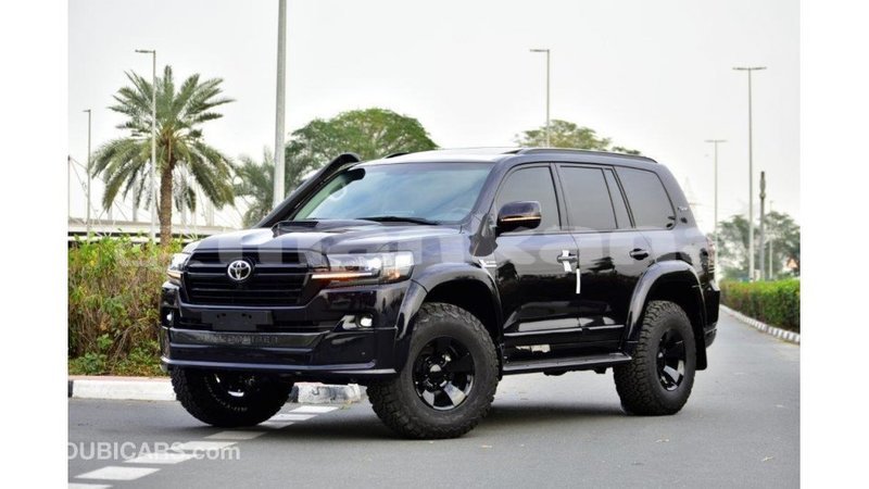 Big with watermark toyota land cruiser abhasia import dubai 2030
