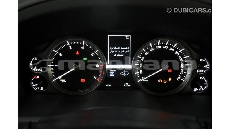Big with watermark toyota land cruiser abhasia import dubai 2033