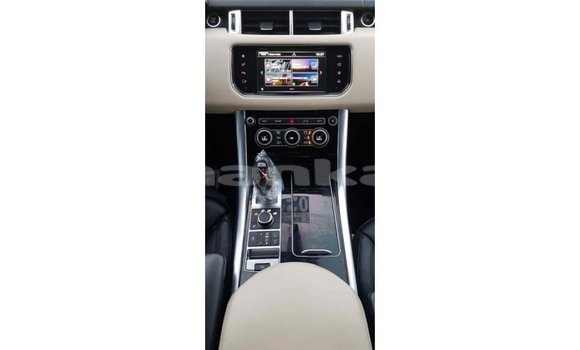 Buy Import Land Rover Range Rover White Car in Import - Dubai in Abhasia Buy Import Land Rover Range Rover White Car in Import - Dubai in Abhasia