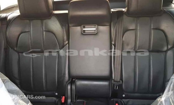 Buy Import Land Rover Range Rover White Car in Import - Dubai in Abhasia Buy Import Land Rover Range Rover White Car in Import - Dubai in Abhasia