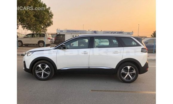 Buy Import Peugeot 5008 White Car in Import - Dubai in Abhasia Buy Import Peugeot 5008 White Car in Import - Dubai in Abhasia