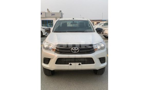 Buy Import Toyota Hilux White Car in Import - Dubai in Abhasia Buy Import Toyota Hilux White Car in Import - Dubai in Abhasia