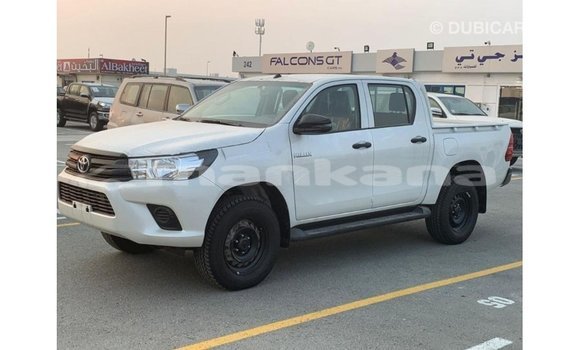 Buy Import Toyota Hilux White Car in Import - Dubai in Abhasia Buy Import Toyota Hilux White Car in Import - Dubai in Abhasia