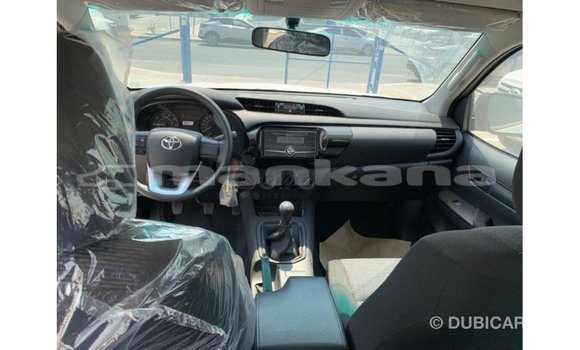 Buy Import Toyota Hilux White Car in Import - Dubai in Abhasia Buy Import Toyota Hilux White Car in Import - Dubai in Abhasia