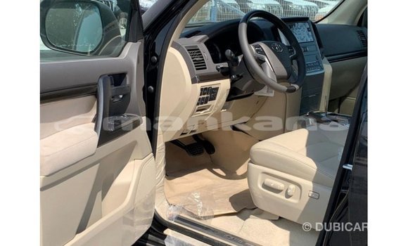 Buy Import Toyota Land Cruiser Black Car in Import - Dubai in Abhasia Buy Import Toyota Land Cruiser Black Car in Import - Dubai in Abhasia