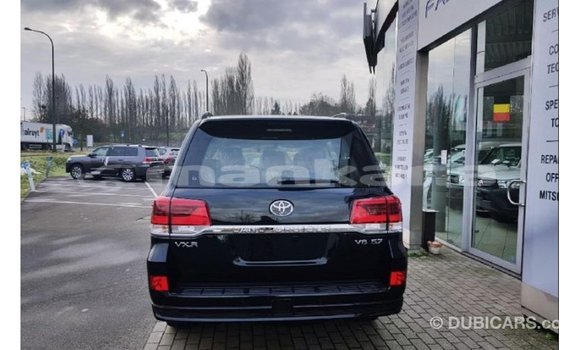 Buy Import Toyota Land Cruiser Black Car in Import - Dubai in Abhasia Buy Import Toyota Land Cruiser Black Car in Import - Dubai in Abhasia