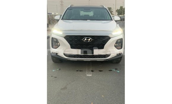 Buy Import Hyundai Santa Fe White Car in Import - Dubai in Abhasia Buy Import Hyundai Santa Fe White Car in Import - Dubai in Abhasia