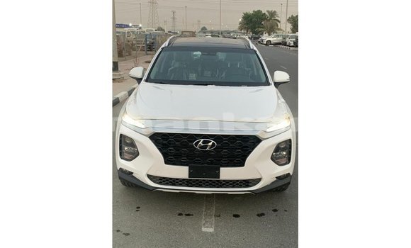 Buy Import Hyundai Santa Fe White Car in Import - Dubai in Abhasia Buy Import Hyundai Santa Fe White Car in Import - Dubai in Abhasia