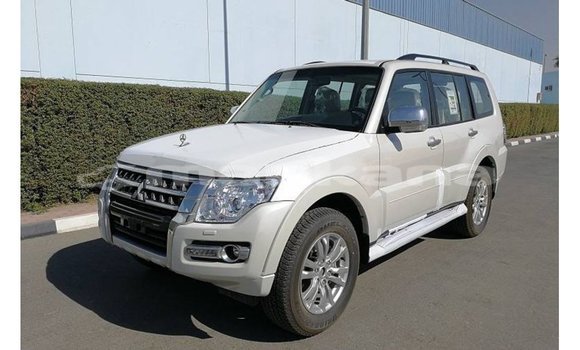 Buy Import Mitsubishi Pajero White Car in Import - Dubai in Abhasia Buy Import Mitsubishi Pajero White Car in Import - Dubai in Abhasia