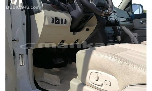 Buy Import Mitsubishi Pajero White Car in Import - Dubai in Abhasia Buy Import Mitsubishi Pajero White Car in Import - Dubai in Abhasia