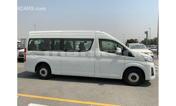 Buy Import Toyota Hiace White Car in Import - Dubai in Abhasia Buy Import Toyota Hiace White Car in Import - Dubai in Abhasia