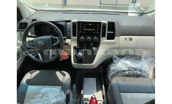 Buy Import Toyota Hiace White Car in Import - Dubai in Abhasia Buy Import Toyota Hiace White Car in Import - Dubai in Abhasia