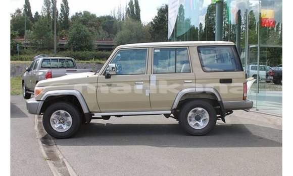 Buy Import Toyota Land Cruiser Beige Car in Import - Dubai in Abhasia Buy Import Toyota Land Cruiser Beige Car in Import - Dubai in Abhasia