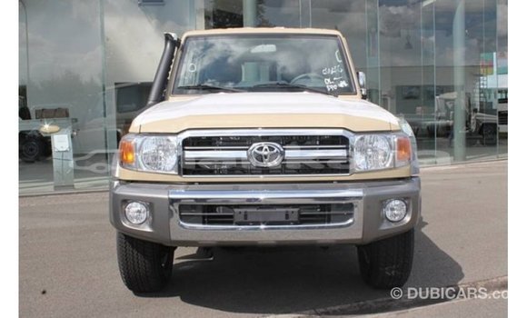 Buy Import Toyota Land Cruiser Beige Car in Import - Dubai in Abhasia Buy Import Toyota Land Cruiser Beige Car in Import - Dubai in Abhasia