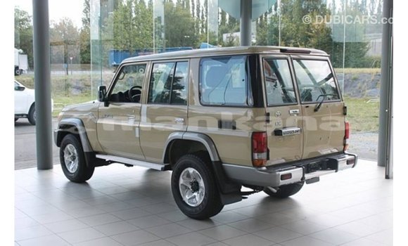 Buy Import Toyota Land Cruiser Beige Car in Import - Dubai in Abhasia Buy Import Toyota Land Cruiser Beige Car in Import - Dubai in Abhasia