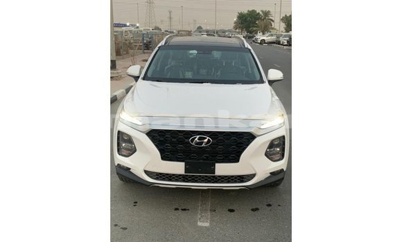 Buy Import Hyundai Santa Fe White Car in Import - Dubai in Abhasia Buy Import Hyundai Santa Fe White Car in Import - Dubai in Abhasia