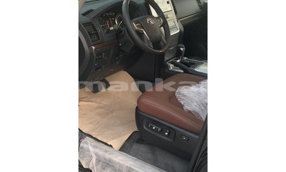 Buy Import Toyota Land Cruiser Black Car in Import - Dubai in Abhasia Buy Import Toyota Land Cruiser Black Car in Import - Dubai in Abhasia
