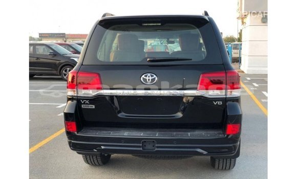 Buy Import Toyota Land Cruiser Black Car in Import - Dubai in Abhasia Buy Import Toyota Land Cruiser Black Car in Import - Dubai in Abhasia