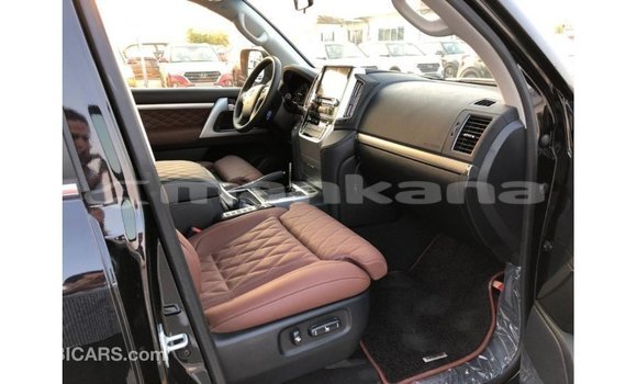 Buy Import Toyota Land Cruiser Black Car in Import - Dubai in Abhasia Buy Import Toyota Land Cruiser Black Car in Import - Dubai in Abhasia