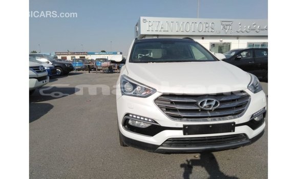 Buy Import Hyundai Santa Fe White Car in Import - Dubai in Abhasia Buy Import Hyundai Santa Fe White Car in Import - Dubai in Abhasia