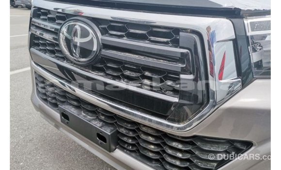 Buy Import Toyota Hilux Brown Car in Import - Dubai in Abhasia Buy Import Toyota Hilux Brown Car in Import - Dubai in Abhasia