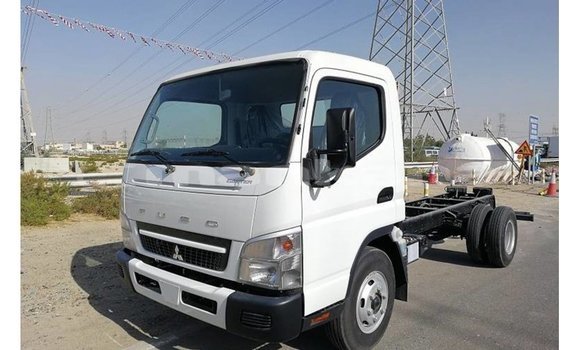 Buy Import Mitsubishi Carisma White Car in Import - Dubai in Abhasia Buy Import Mitsubishi Carisma White Car in Import - Dubai in Abhasia