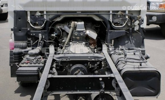 Buy Import Mitsubishi Carisma White Car in Import - Dubai in Abhasia Buy Import Mitsubishi Carisma White Car in Import - Dubai in Abhasia