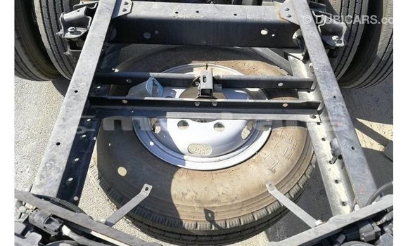 Buy Import Mitsubishi Carisma White Car in Import - Dubai in Abhasia Buy Import Mitsubishi Carisma White Car in Import - Dubai in Abhasia