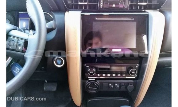 Buy Import Toyota Fortuner White Car in Import - Dubai in Abhasia Buy Import Toyota Fortuner White Car in Import - Dubai in Abhasia