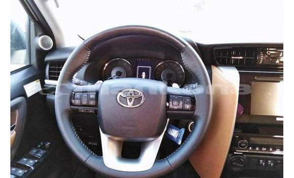 Buy Import Toyota Fortuner White Car in Import - Dubai in Abhasia Buy Import Toyota Fortuner White Car in Import - Dubai in Abhasia